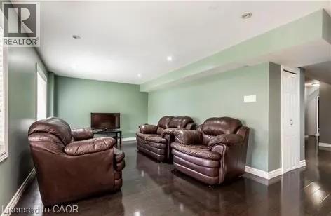 4 Clairfields Drive W Unit# Basement, Guelph, Ontario  N1G 5H5 - Photo 5 - 40869200