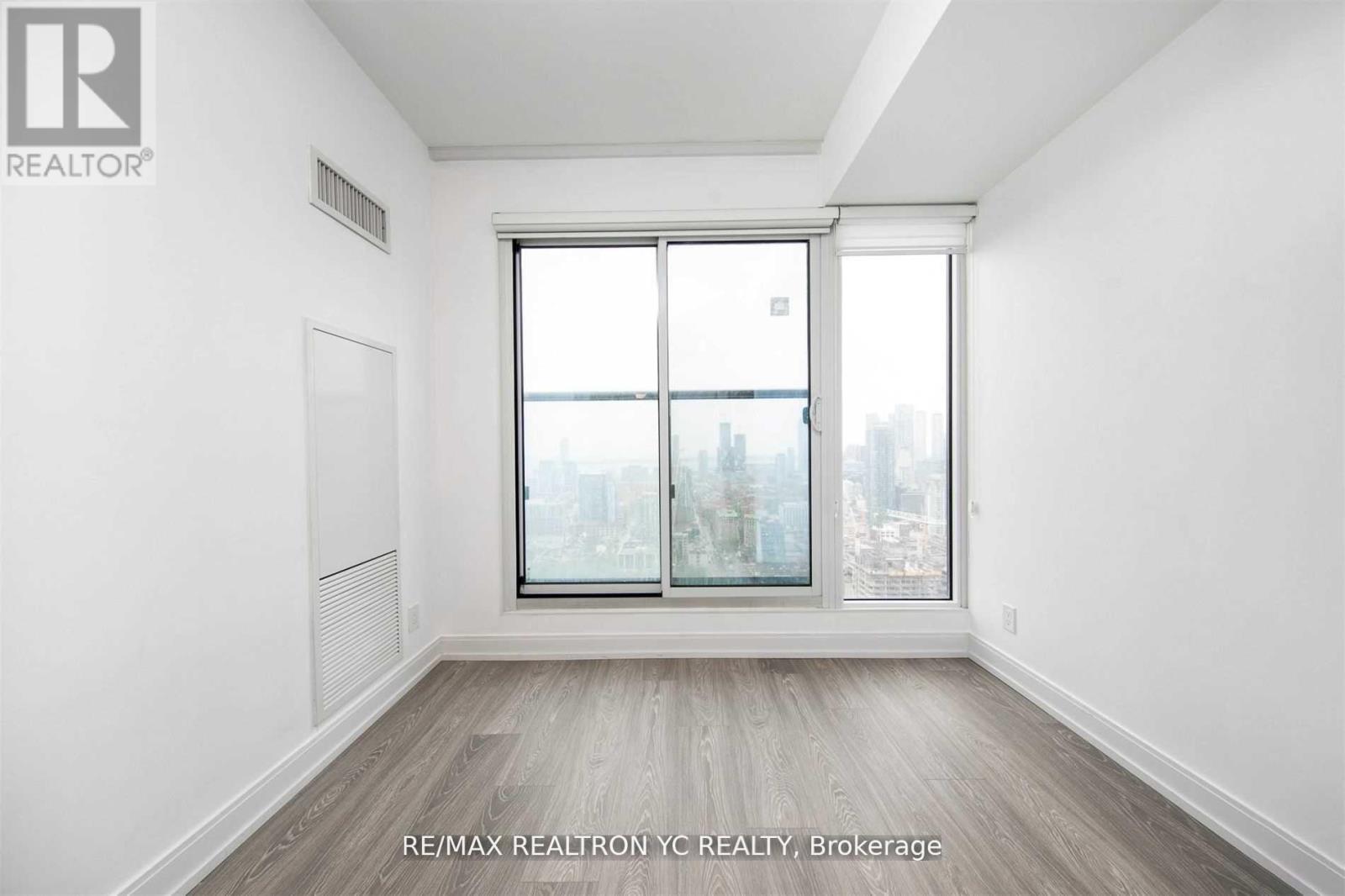 4007 - 181 Dundas Street E, Toronto, Ontario  M5A 0N5 - Photo 8 - C13866268