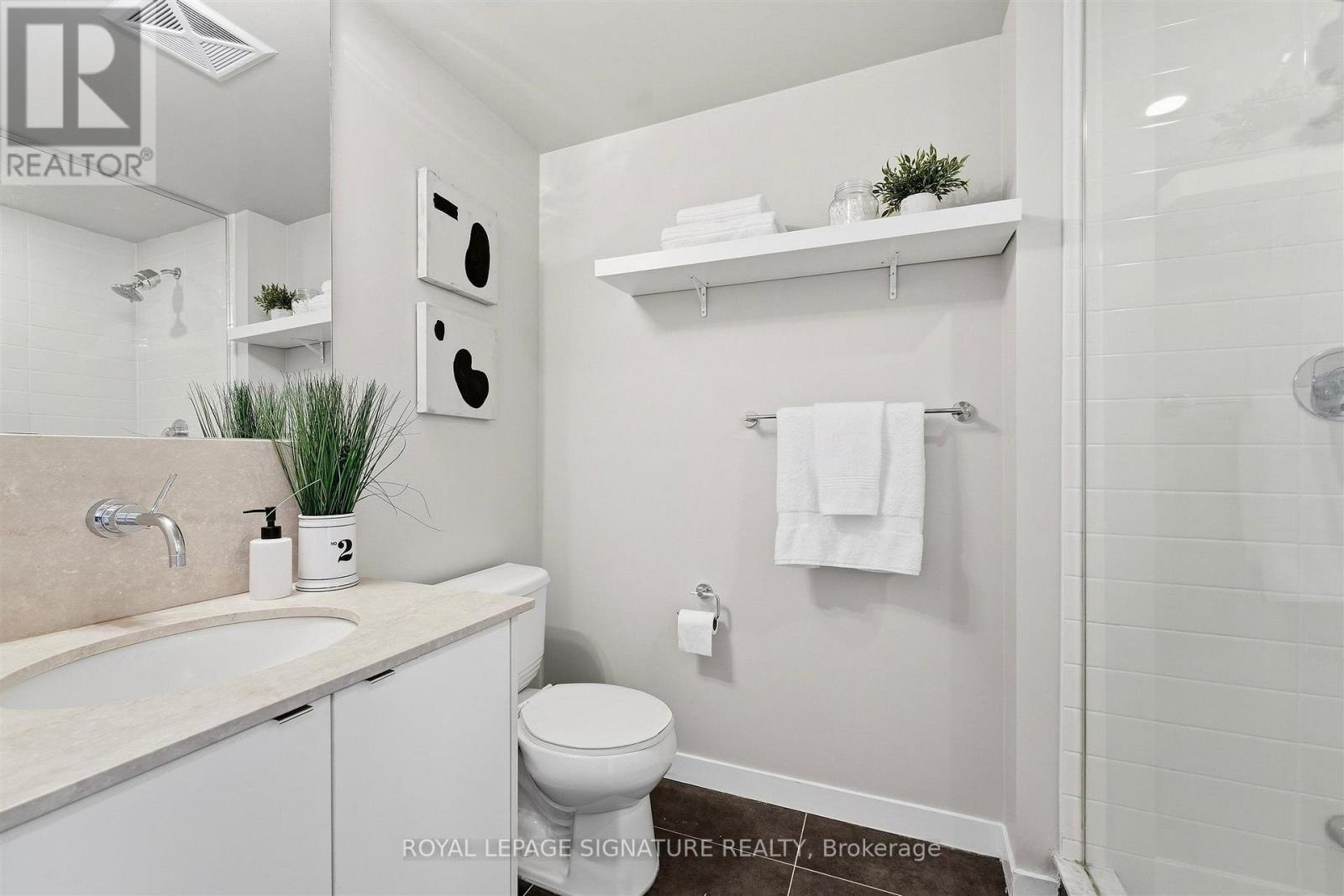 1010 - 59 East Liberty Street, Toronto, Ontario  M6K 3R1 - Photo 17 - C13866364
