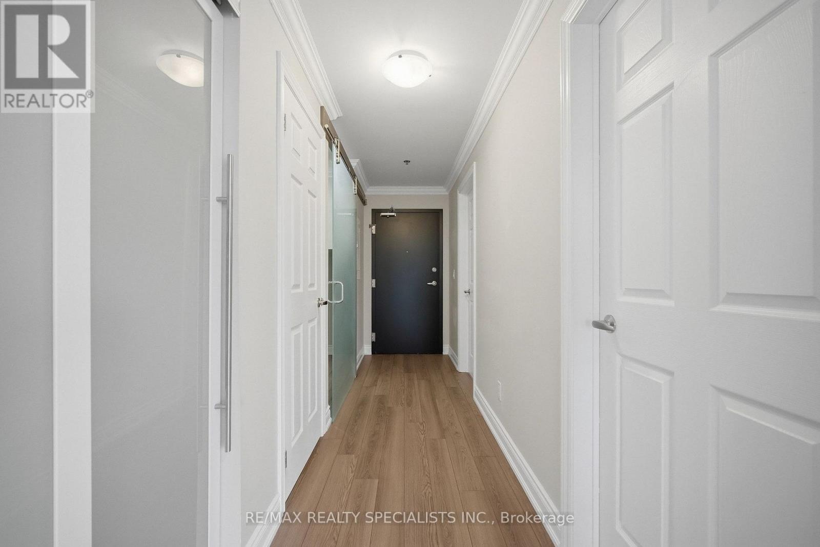 304 - 21 Brookhouse Drive, Clarington, Ontario  L1B 0V4 - Photo 2 - E13866302