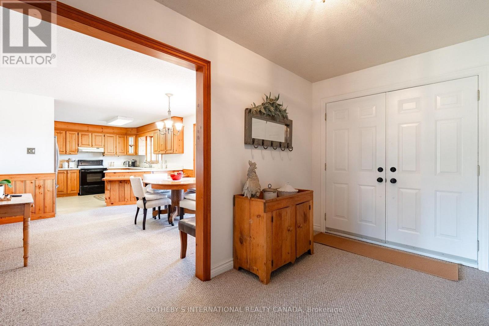 6055 17th Side Road, King, Ontario  L0G 1T0 - Photo 4 - N13866306