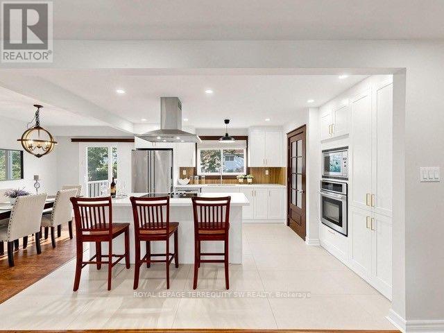 12 Sir Pellias Terrace, Markham (Markham Village), Ontario  L3P 2Z8 - Photo 8 - N13866310