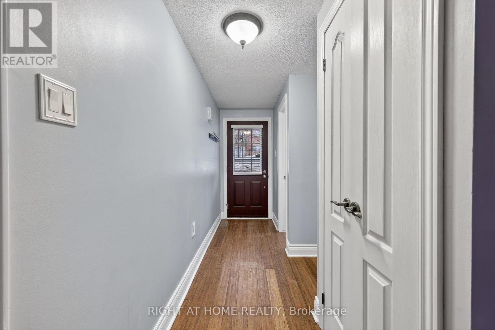 10 - 32 Sawmill Road, Barrie (Ardagh), Ontario  L4N 6X3 - Photo 2 - S13866294