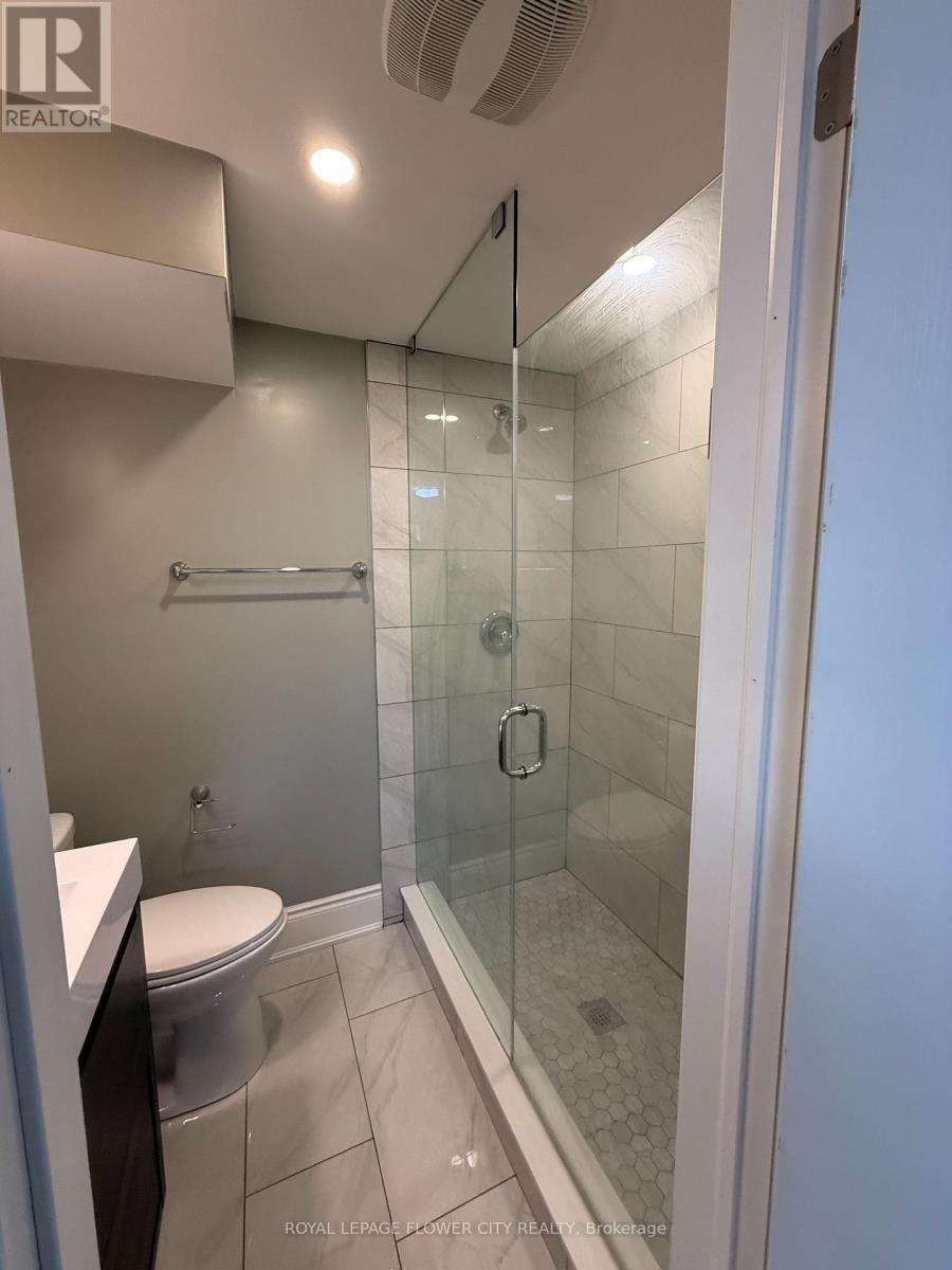 66 Ikley Road, Toronto, Ontario  M3J 1C6 - Photo 2 - W13866344