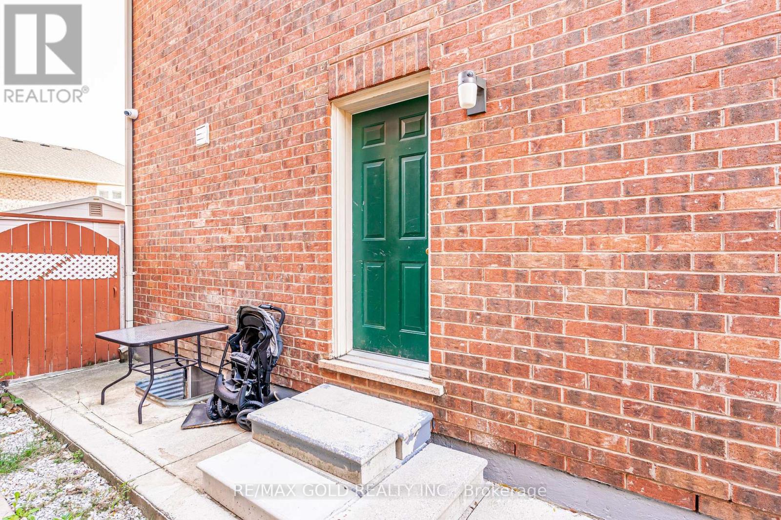 7 Bettey Road, Brampton, Ontario  L6P 1S9 - Photo 46 - W13866358