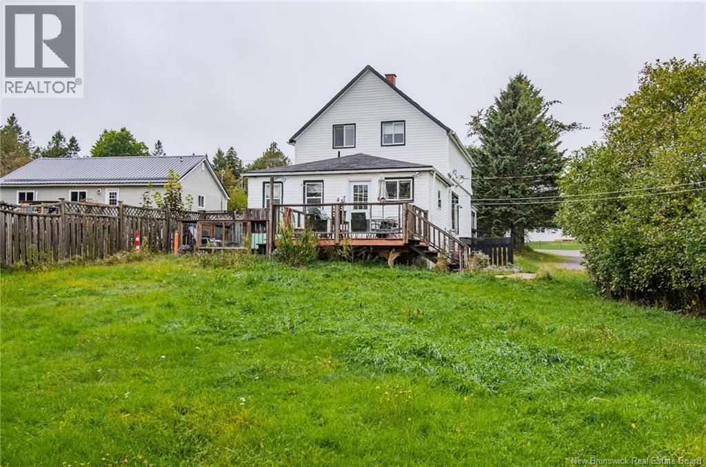 2740 Loch Lomond Road, Saint John, New Brunswick  E2N 1A7 - Photo 2 - NB148833