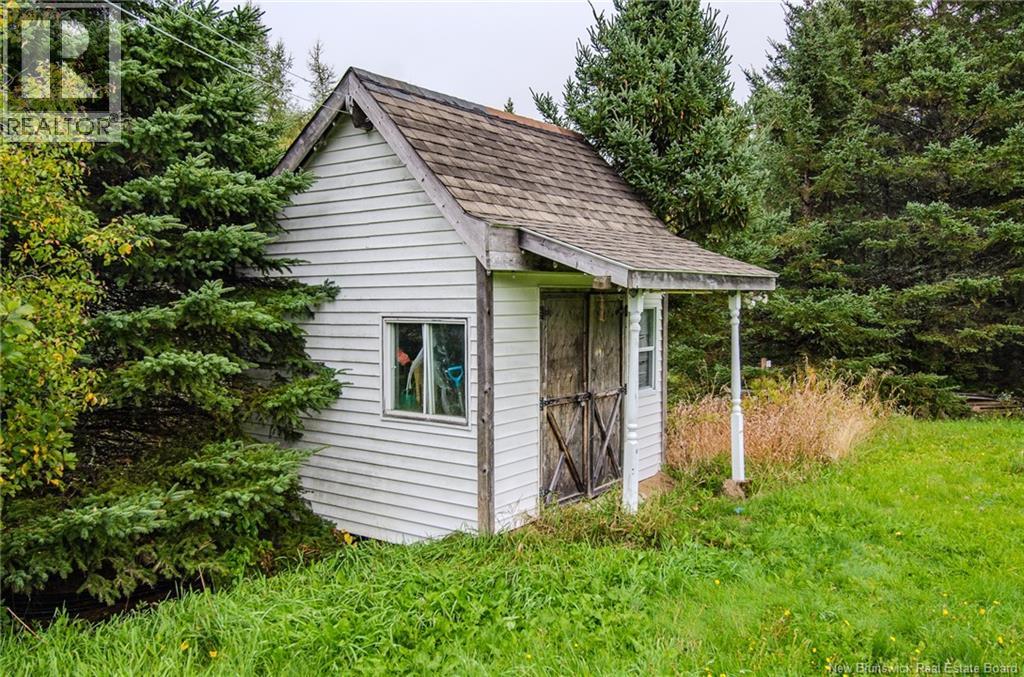 2740 Loch Lomond Road, Saint John, New Brunswick  E2N 1A7 - Photo 25 - NB148833