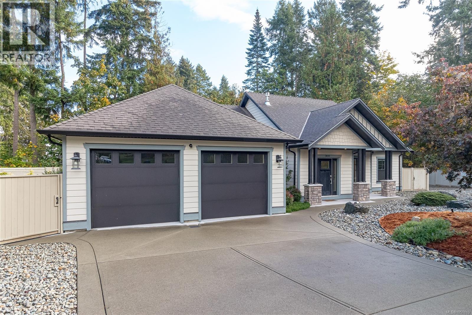 3800 Creekside Dr