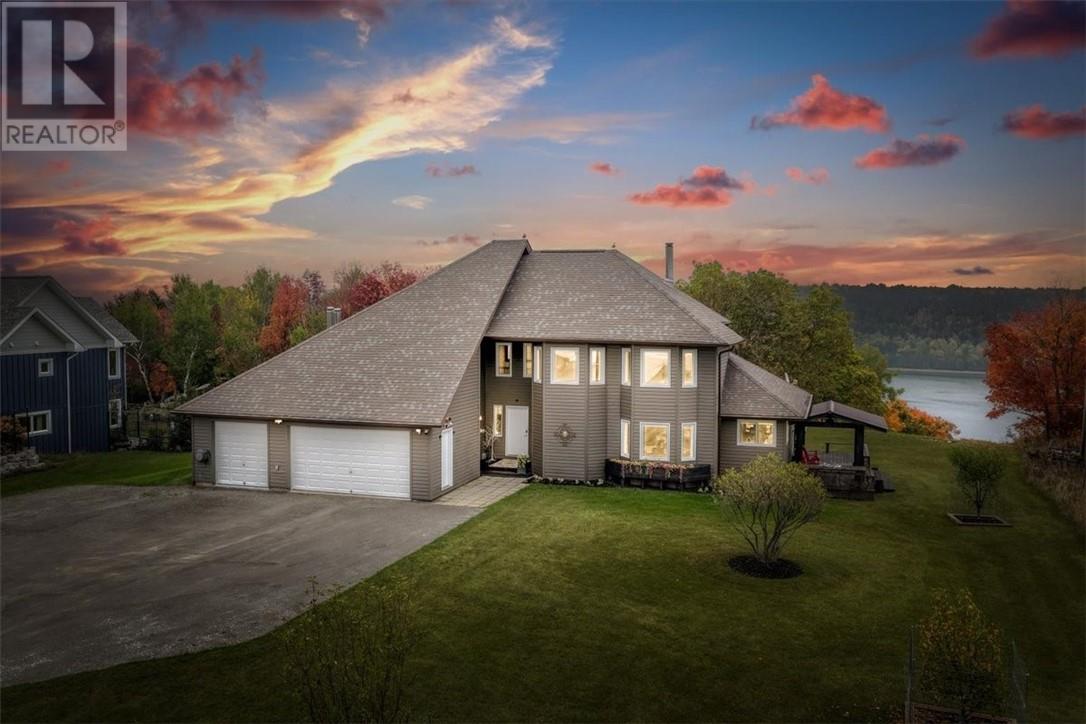36 Fraser Street, Gore Bay, Ontario