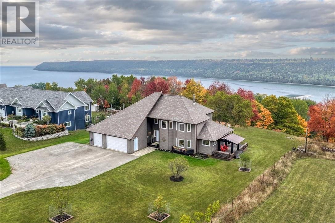 36 Fraser Street, Gore Bay, Ontario  P0P 1H0 - Photo 3 - 2130777