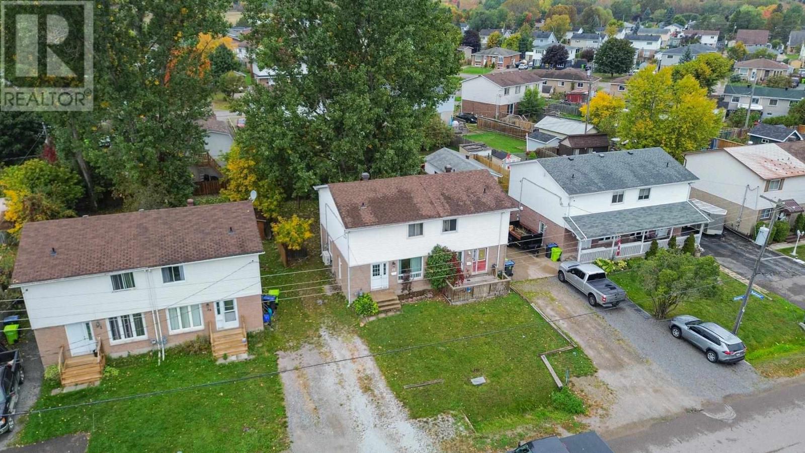 35 Broadview Dr, Sault Ste. Marie, Ontario  P6C 5T3 - Photo 4 - SM262737