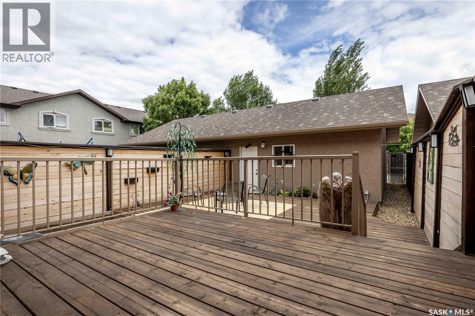 107 Galloway Road, Saskatoon, Saskatchewan  S7T 0G2 - Photo 3 - SK050373