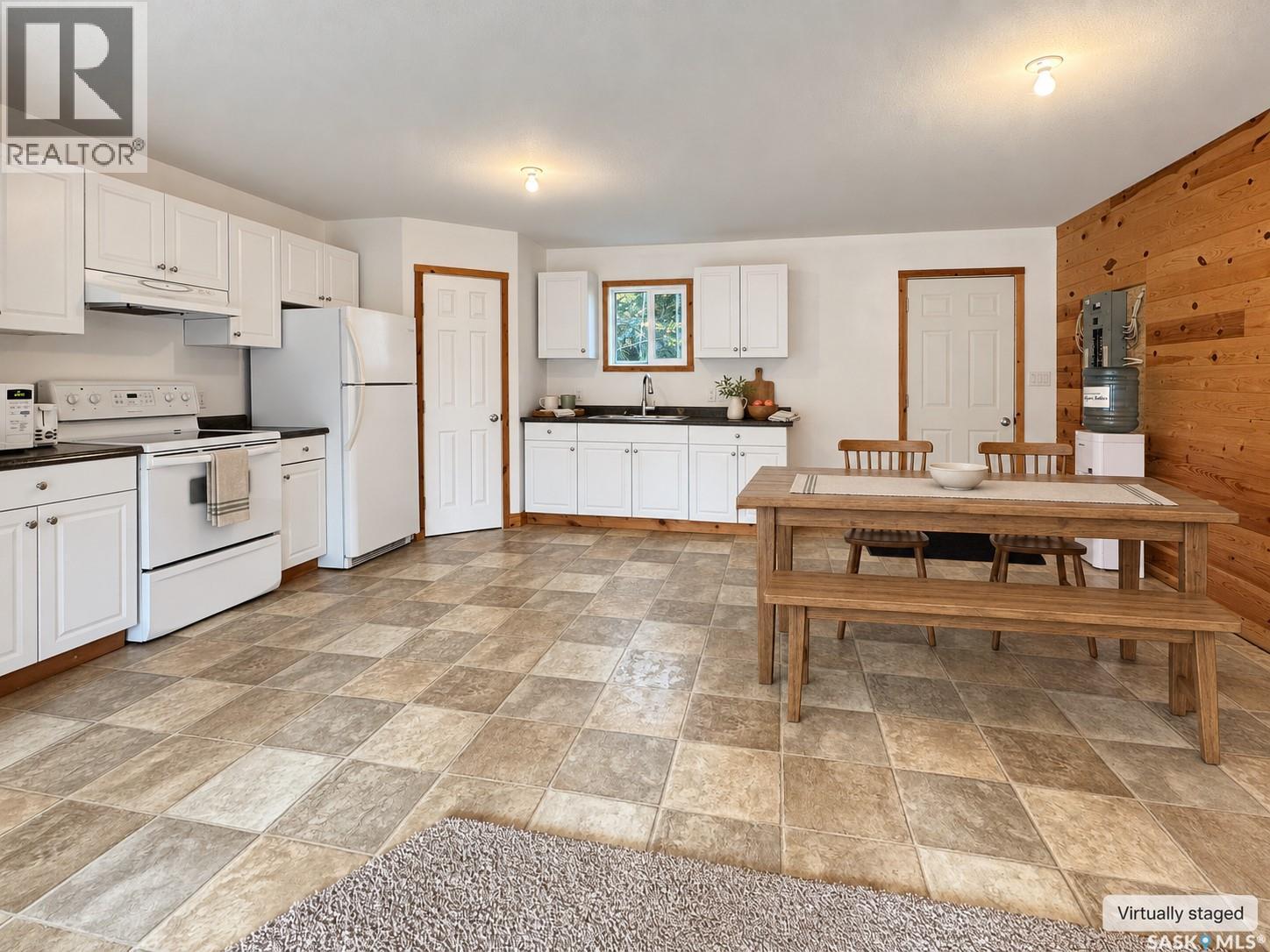 1032 Aspen Cove, Turtle View, Saskatchewan  S0M 1J0 - Photo 7 - SK050347