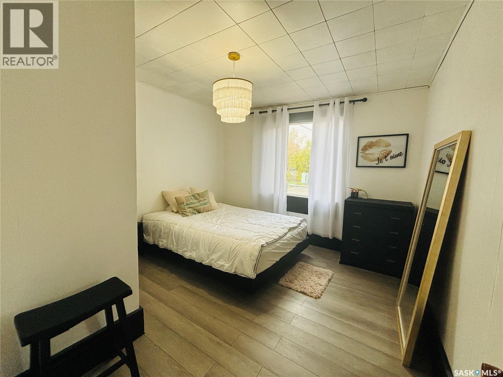 1235 12th Avenue, Regina, Saskatchewan  S4P 0L2 - Photo 9 - SK050307