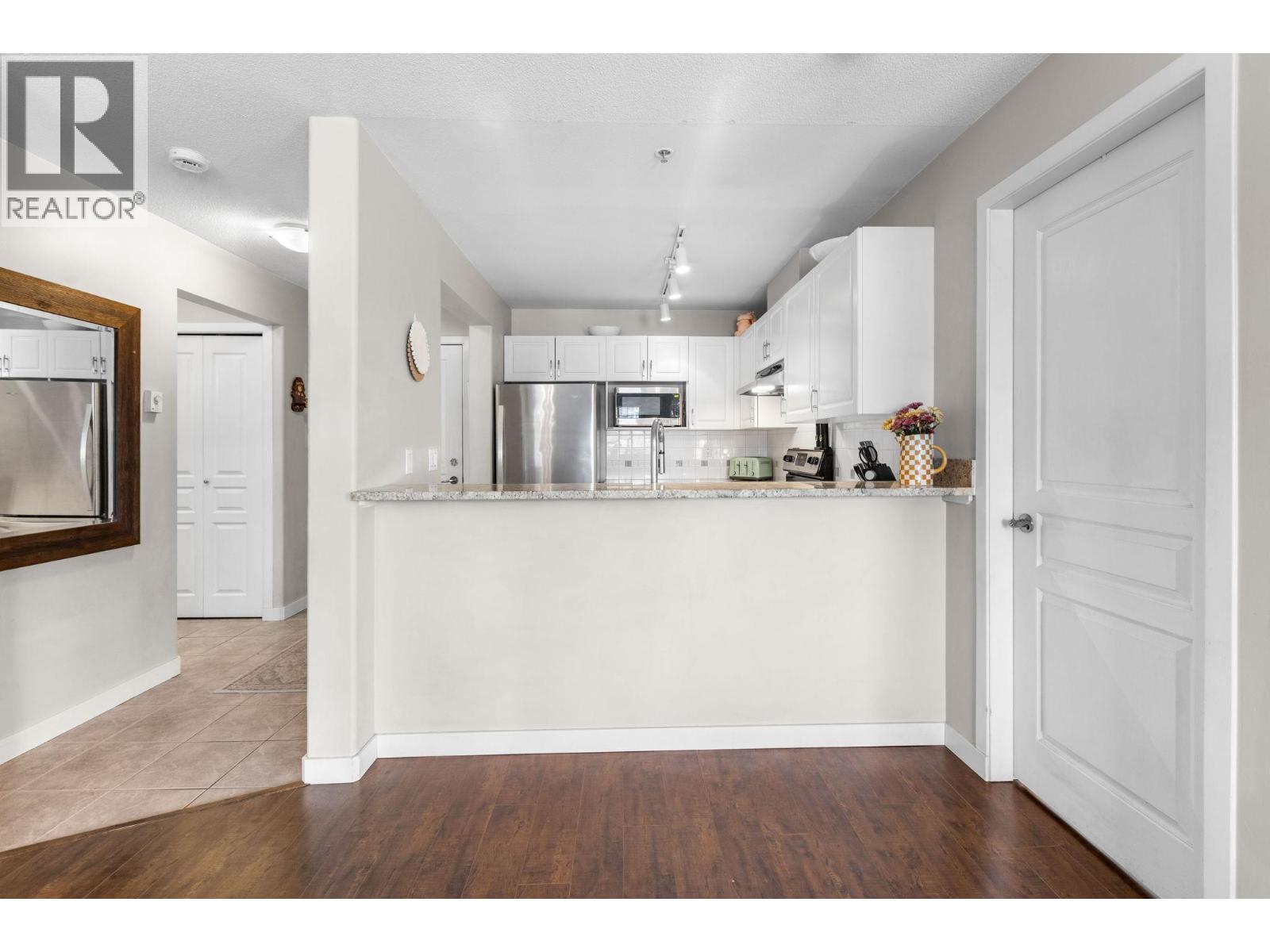 201 215 Twelfth Street, New Westminster, British Columbia  V3M 4H4 - Photo 11 - R3172509