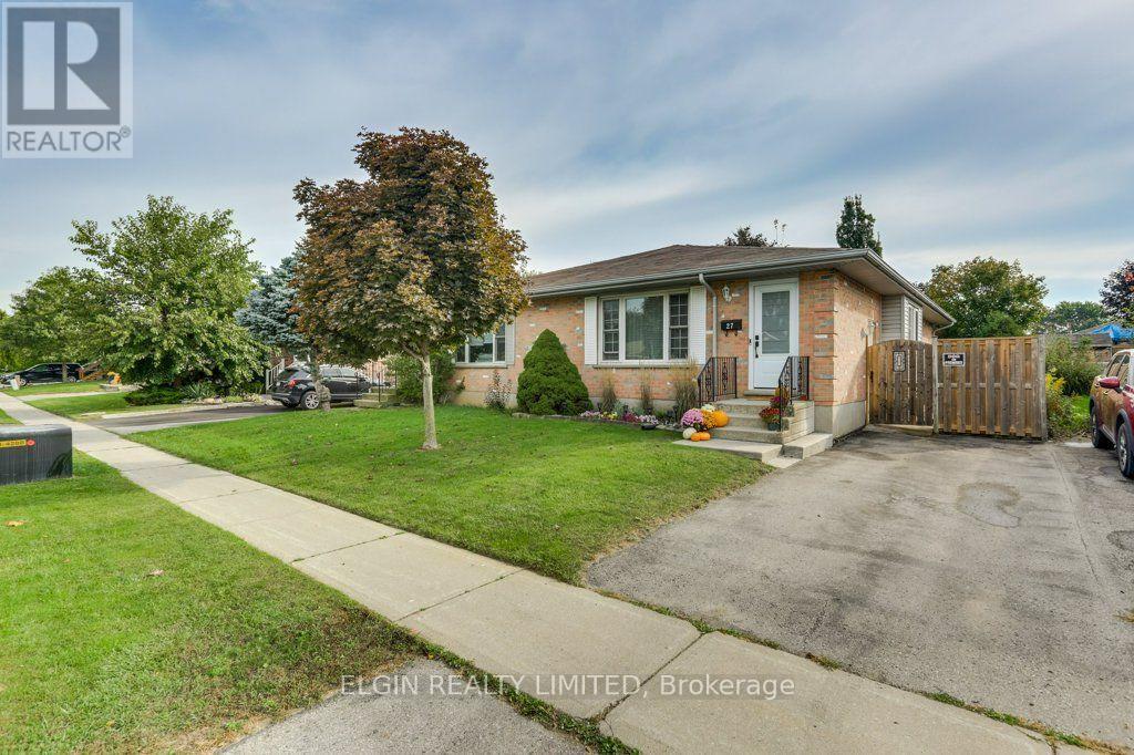 27 Carrie Crescent, St. Thomas, Ontario  N5R 6B9 - Photo 3 - X13866702