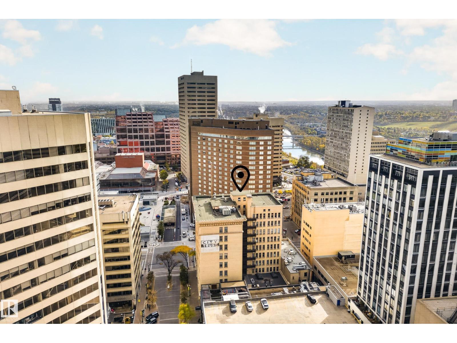 #806 10134 100 ST NW
