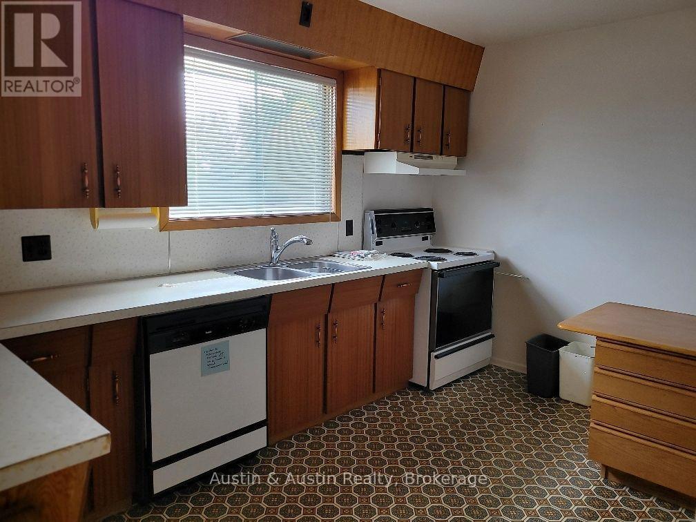 73 Goodall Street, Dryden, Ontario  P8N 1V7 - Photo 4 - X13780488