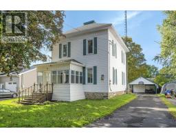 70 ALBERT STREET, North Dundas, Ontario