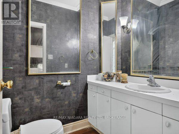 4758 Ryerson Crescent, Niagara Falls (Downtown), Ontario L2E 1E5 - Photo 9 - X13866642