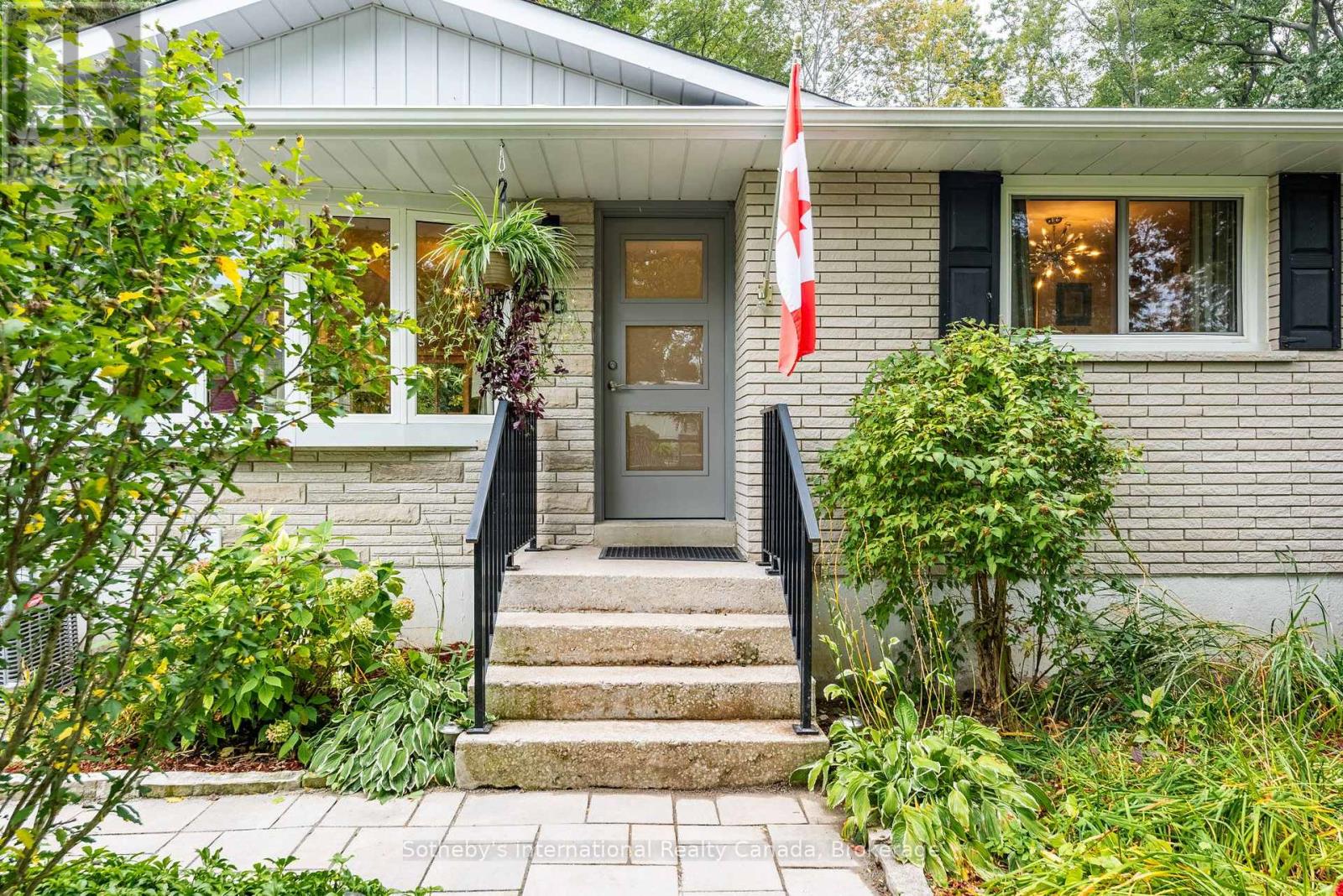 56 SHAKESPEARE AVENUE, Niagara-on-the-Lake, Ontario