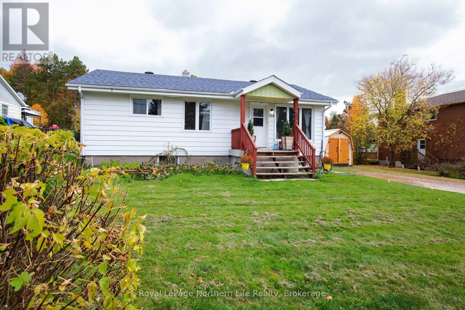 324 Main Street, Powassan, Ontario  P0H 1Z0 - Photo 1 - X13866544