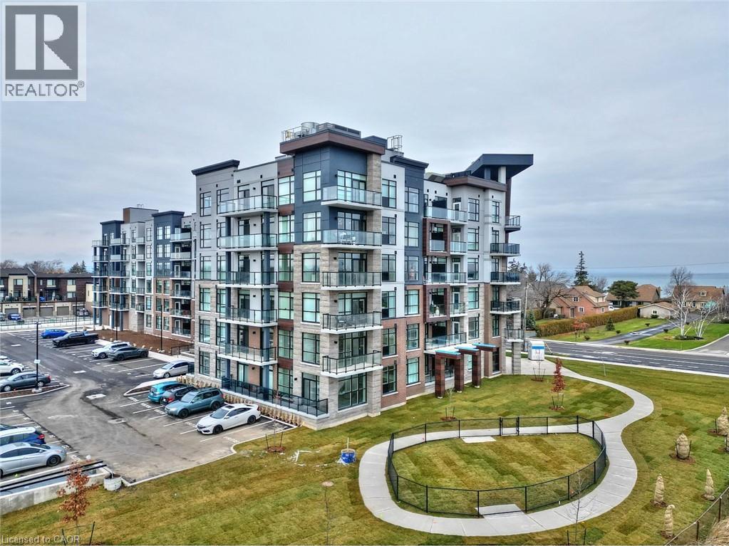 600 NORTH SERVICE Road Unit# 504