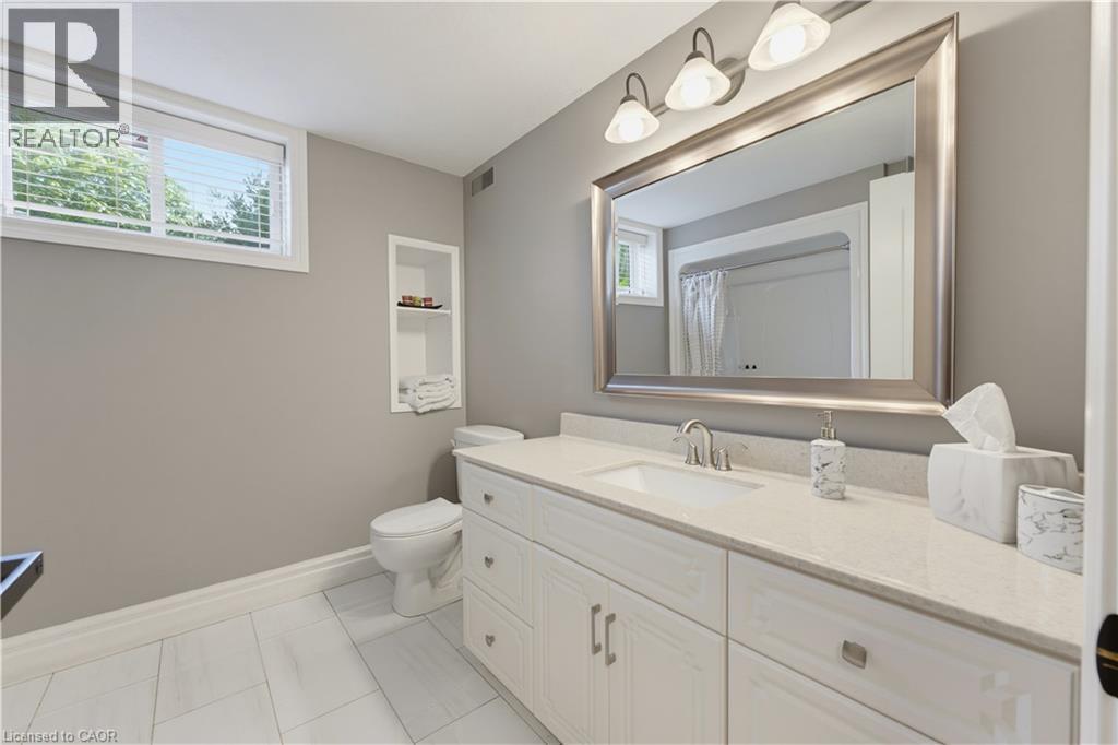 70 Deer Ridge Crescent, Kitchener, Ontario  N2P 2L2 - Photo 34 - 40869181