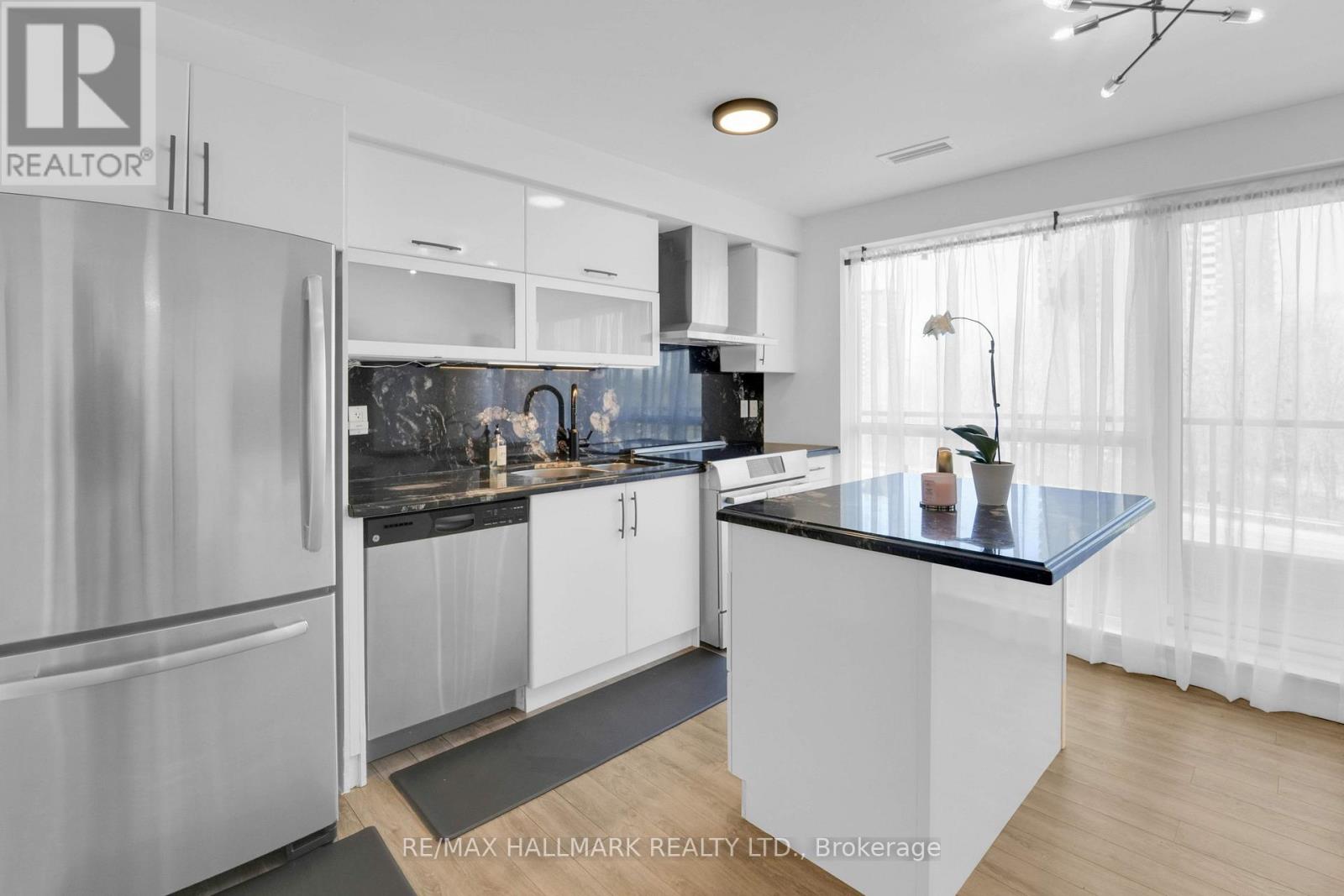 207 - 2015 Sheppard Avenue E, Toronto, Ontario  M2J 0B3 - Photo 6 - C13866664