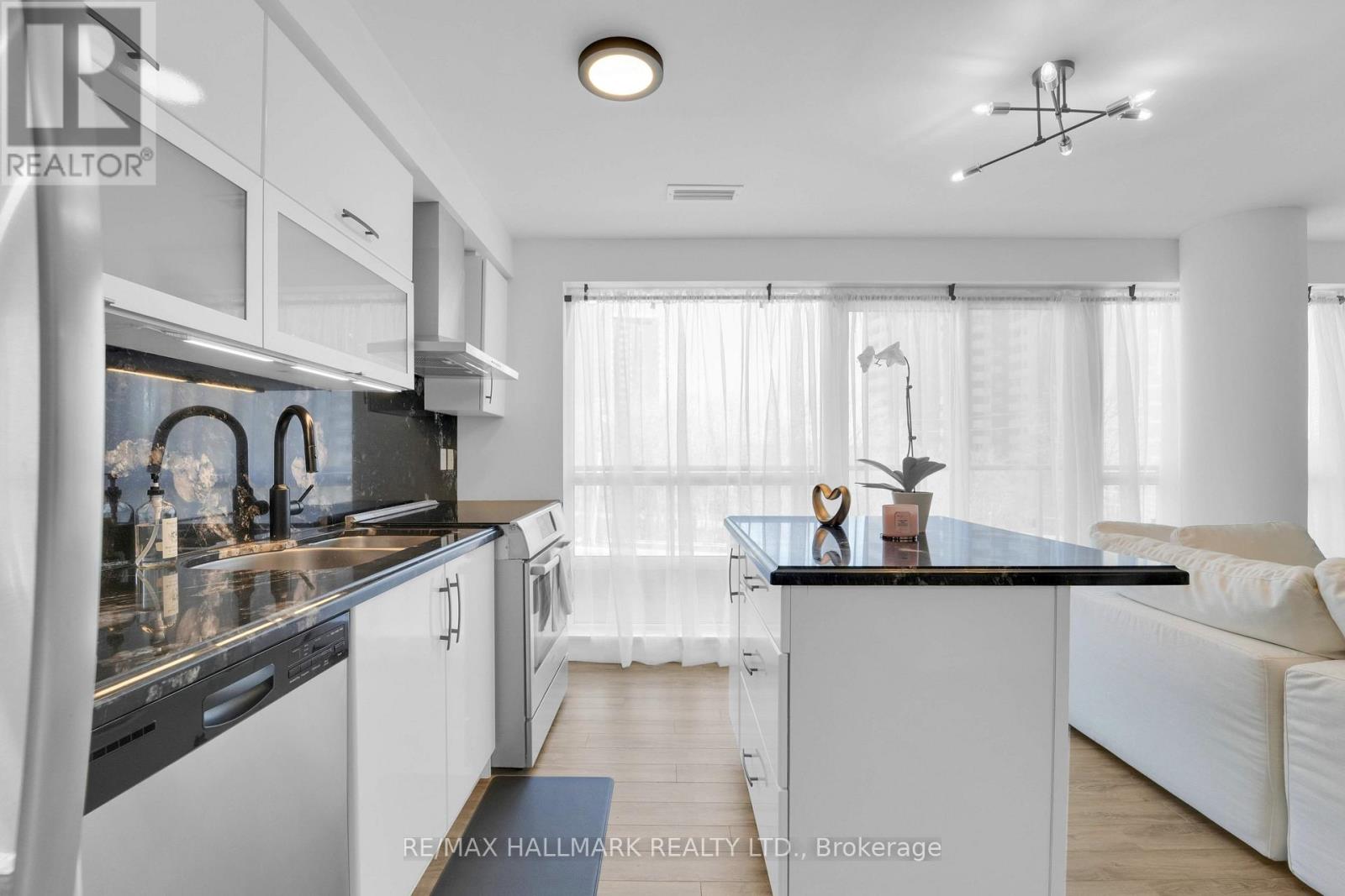 207 - 2015 Sheppard Avenue E, Toronto, Ontario  M2J 0B3 - Photo 8 - C13866664