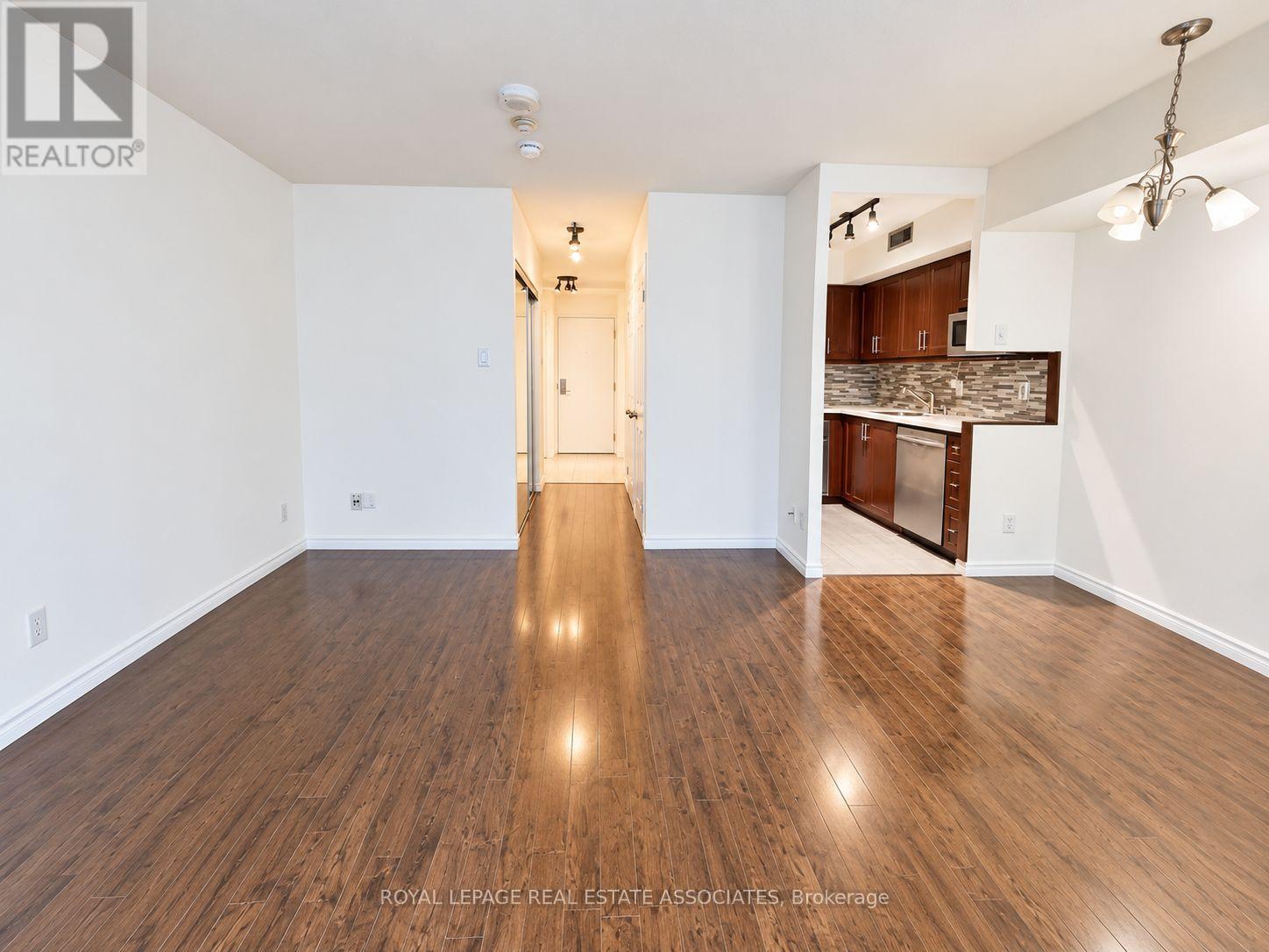 1805 - 55 Centre Avenue, Toronto, Ontario  M5G 2H5 - Photo 4 - C13866674