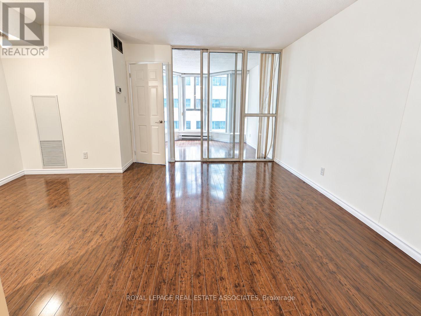 1805 - 55 Centre Avenue, Toronto, Ontario  M5G 2H5 - Photo 6 - C13866674