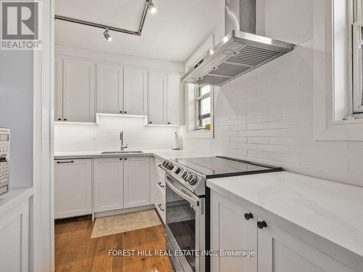 2nd & 3rd Floor - 14b Glenview Avenue, Toronto, Ontario  M4R 1P6 - Photo 14 - C13866706
