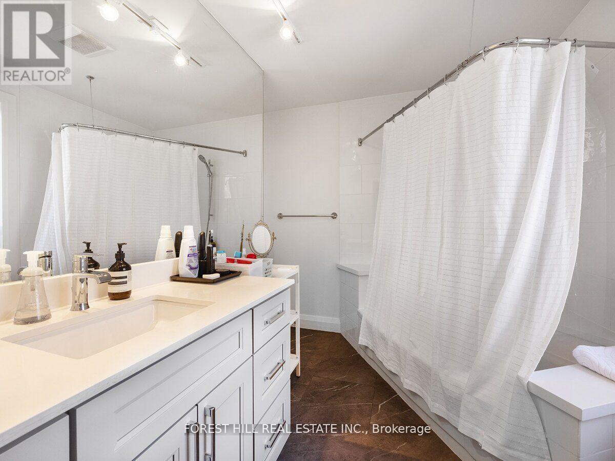 2nd & 3rd Floor - 14b Glenview Avenue, Toronto, Ontario  M4R 1P6 - Photo 20 - C13866706