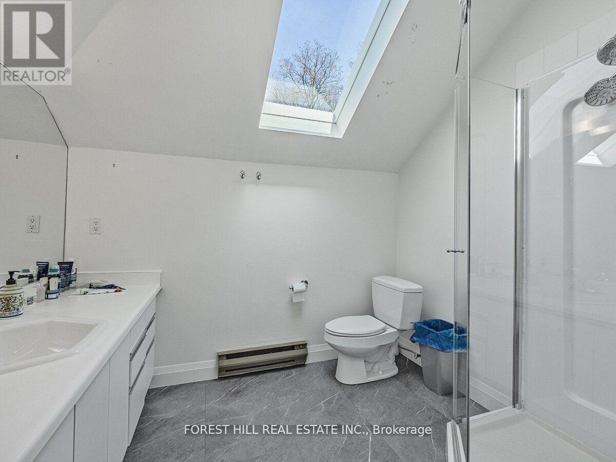 2nd & 3rd Floor - 14b Glenview Avenue, Toronto, Ontario  M4R 1P6 - Photo 23 - C13866706