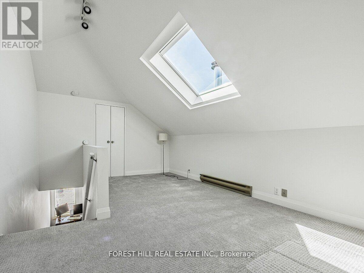2nd & 3rd Floor - 14b Glenview Avenue, Toronto, Ontario  M4R 1P6 - Photo 24 - C13866706