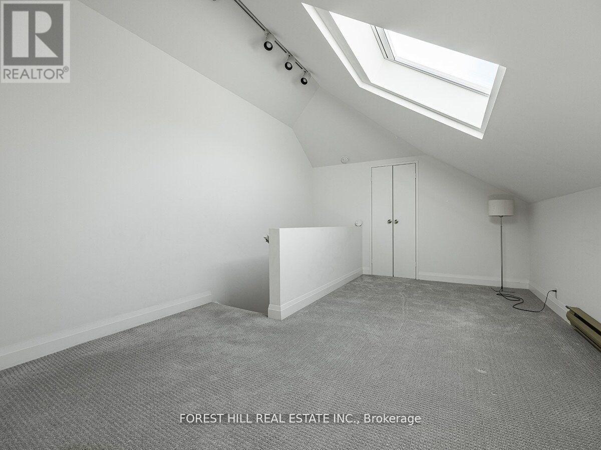 2nd & 3rd Floor - 14b Glenview Avenue, Toronto, Ontario  M4R 1P6 - Photo 25 - C13866706