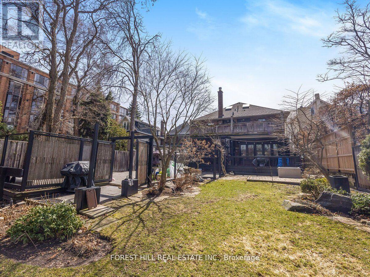 2ND & 3RD FLOOR - 14B GLENVIEW AVENUE