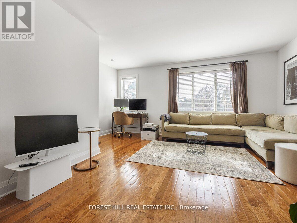 2nd & 3rd Floor - 14b Glenview Avenue, Toronto, Ontario  M4R 1P6 - Photo 4 - C13866706