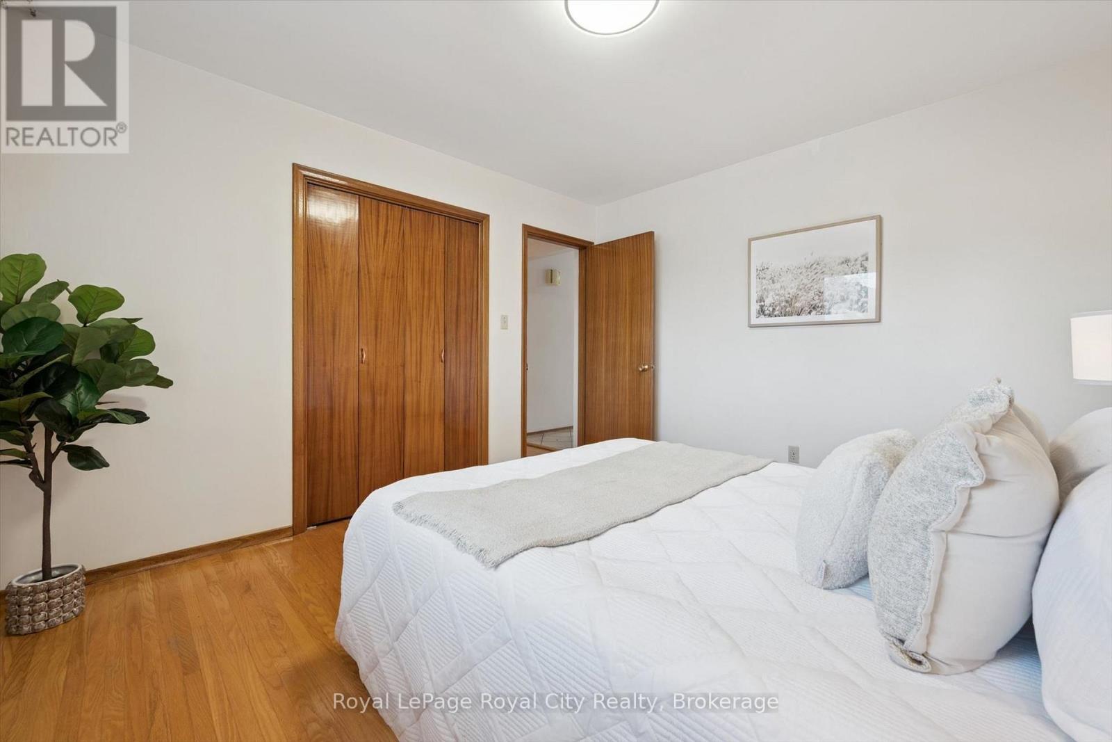 27 Palermo Crescent, Guelph, Ontario N1E 2J8 - Photo 24 - X13866484