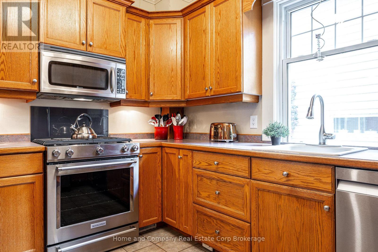 128 Charles Street, Stratford, Ontario N5A 5X9 - Photo 14 - X13866490