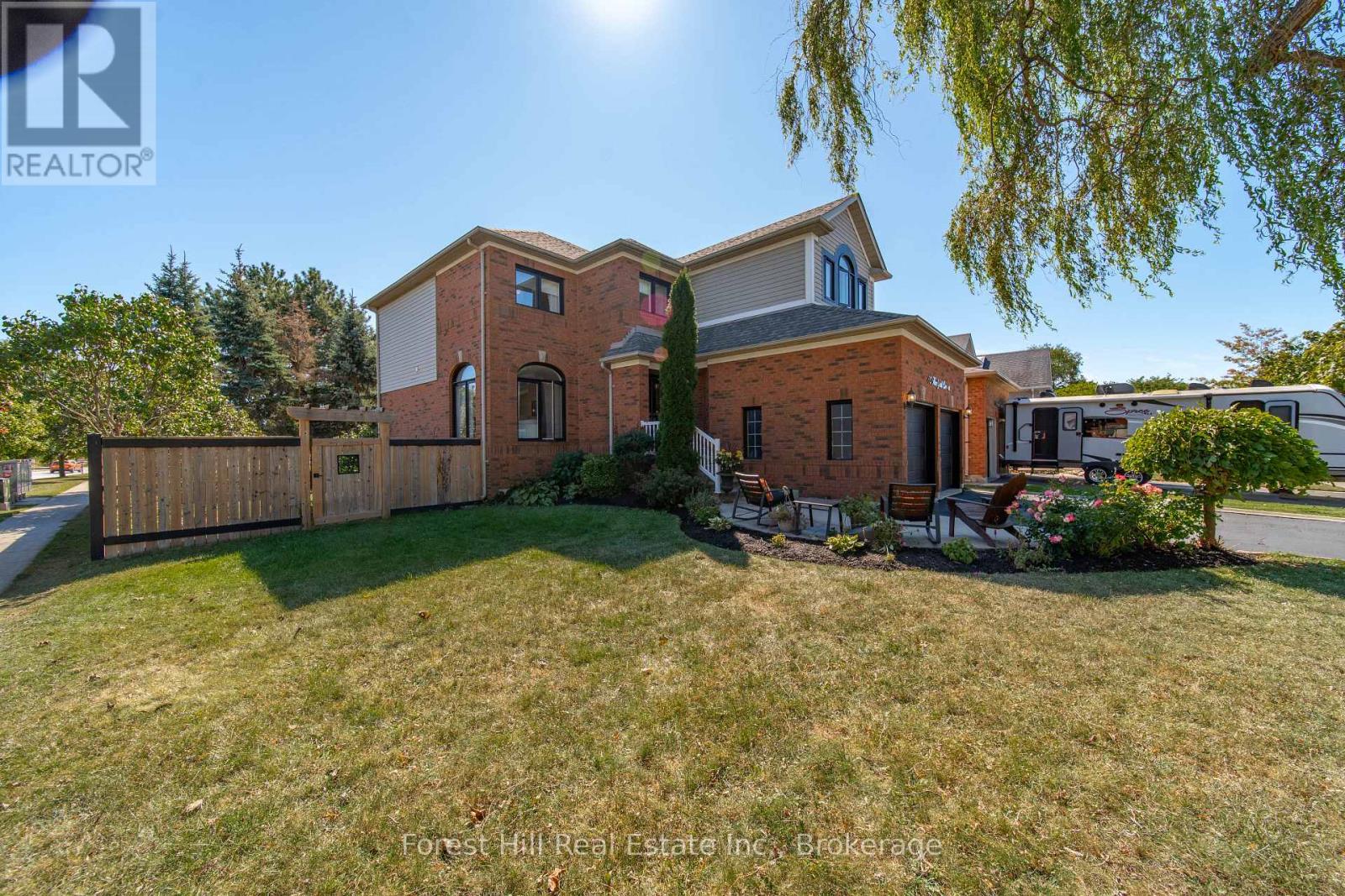 65 Heathfield Crescent, Hamilton, Ontario L8B 0P2 - Photo 4 - X13866660