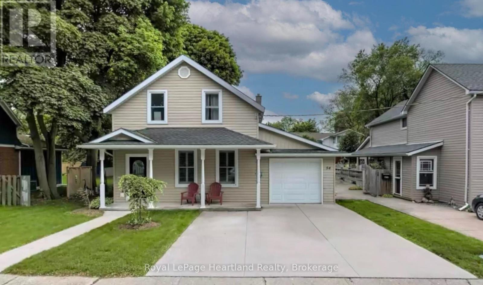 54 TRAFALGAR STREET, Goderich, Ontario