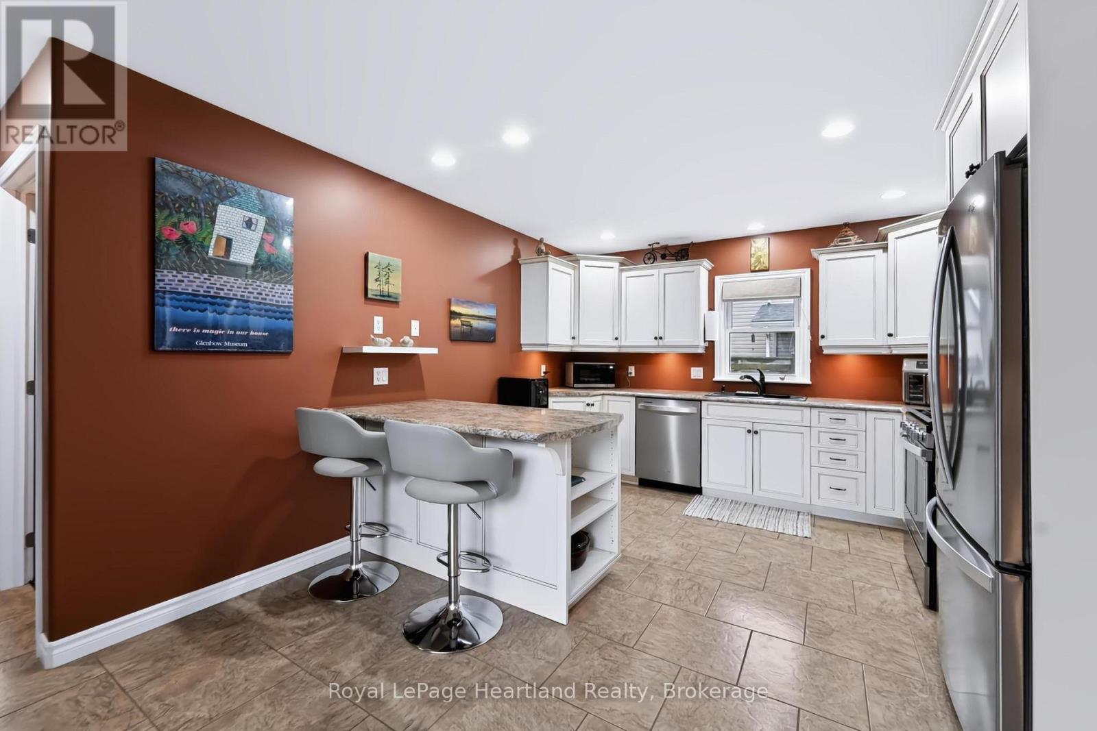 54 Trafalgar Street, Goderich, Ontario N7A 1T4 - Photo 12 - X13866690