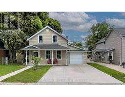 54 TRAFALGAR STREET, Goderich, Ontario