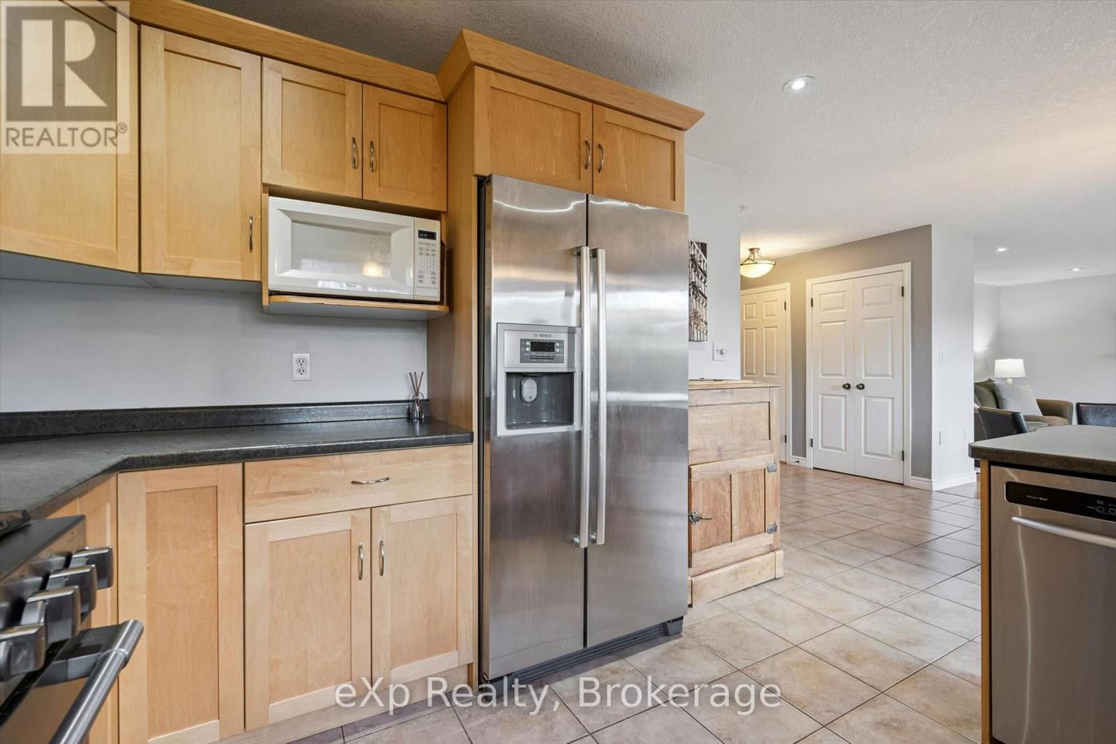 128 Keating Drive, Centre Wellington, Ontario  N0B 1S0 - Photo 11 - X13866722