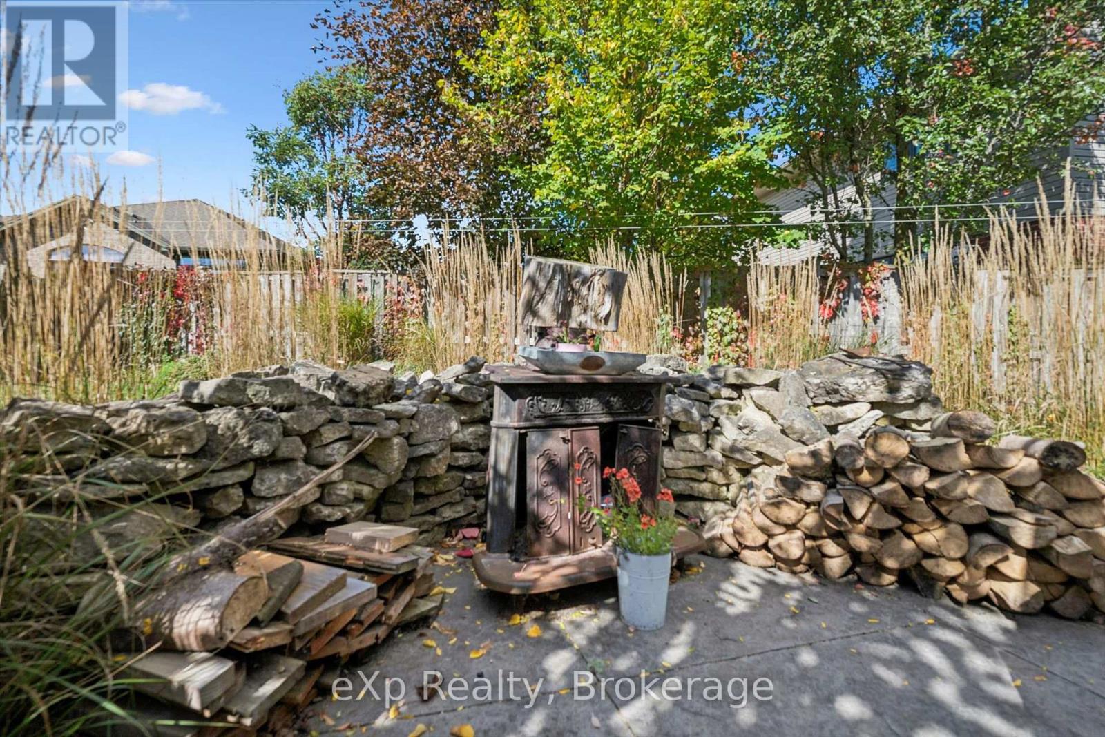 128 Keating Drive, Centre Wellington, Ontario  N0B 1S0 - Photo 45 - X13866722