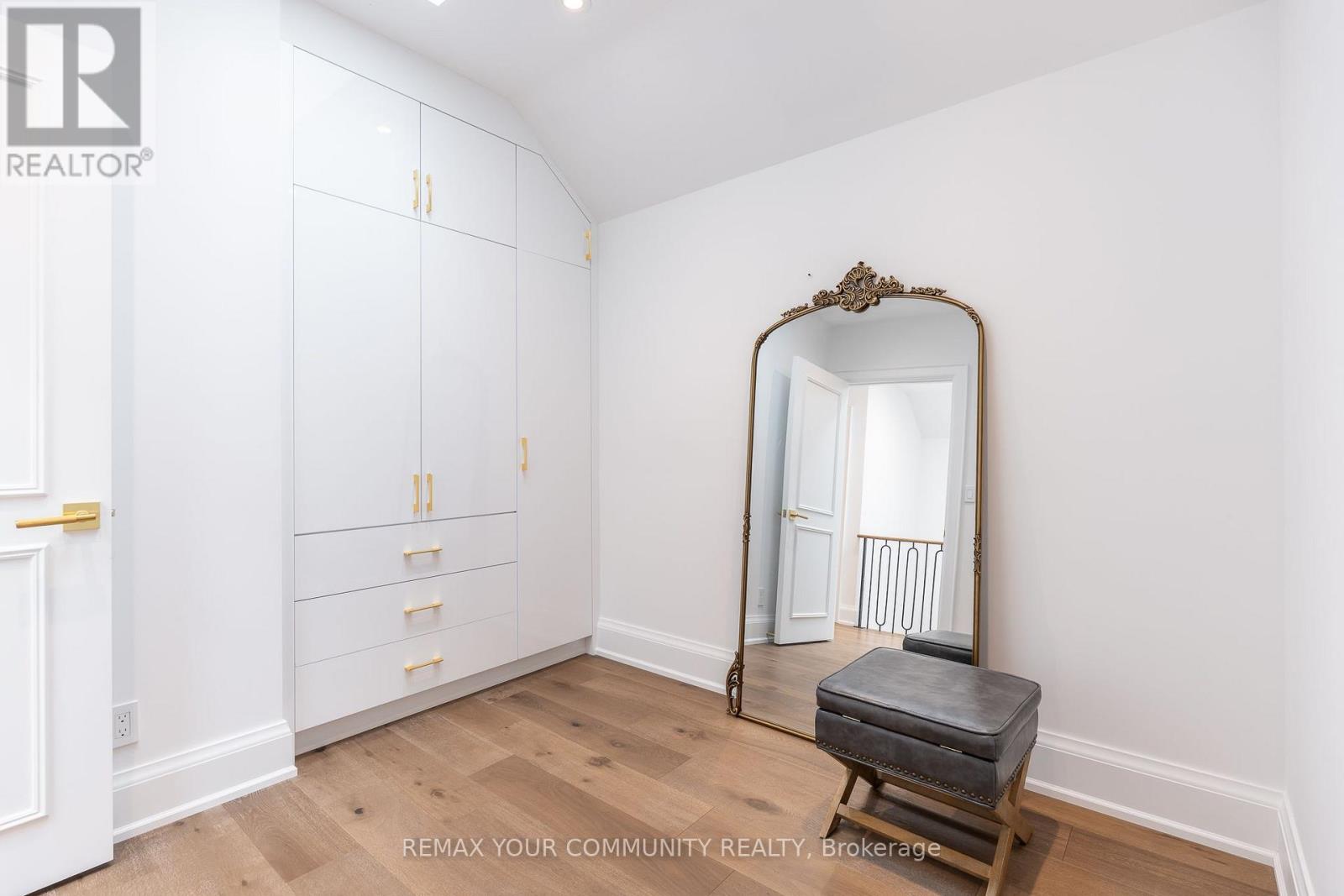 263 Linsmore Crescent, Toronto, Ontario  M4J 4L6 - Photo 33 - E13866696