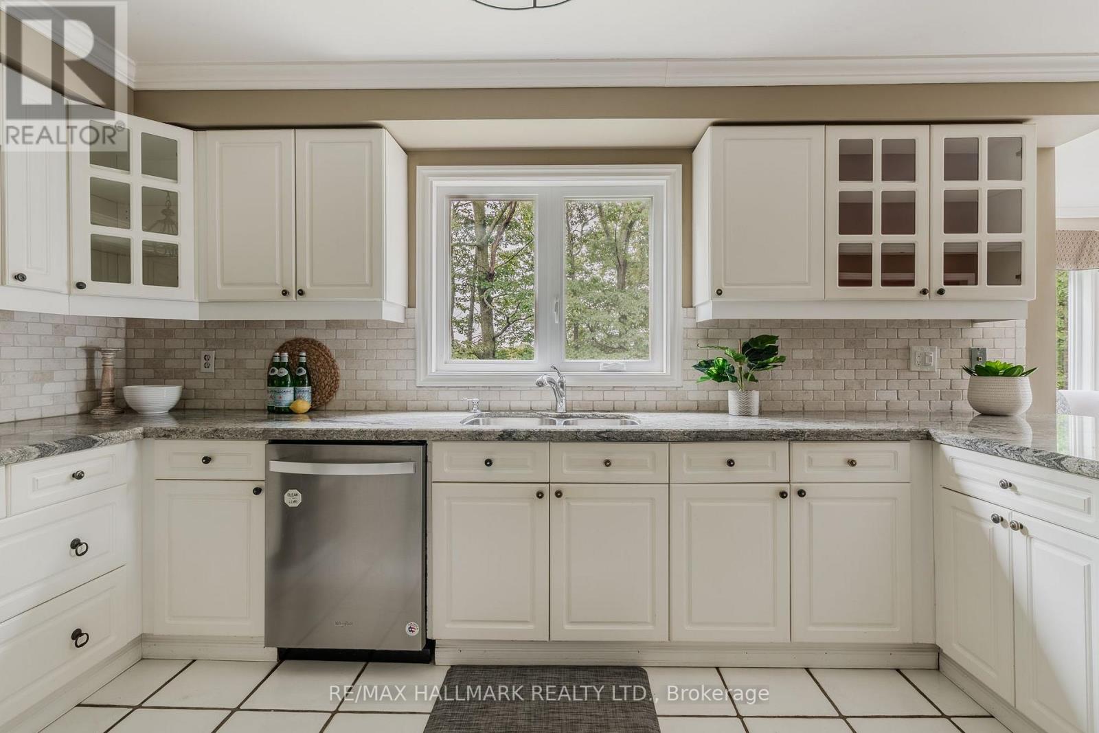 10 Holmcrest Trail, Toronto, Ontario  M1C 1V5 - Photo 11 - E13866732