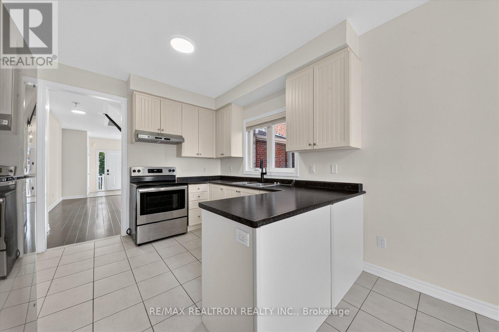 71 Terry Clayton Avenue, Brock, Ontario  L0K 1A0 - Photo 13 - N13866476